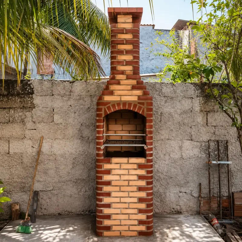 Churrasqueira de Tijolos 70cm Moldurada